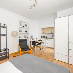  Apartamento Alojamiento Cerca Del Wizink Y Las Ventas